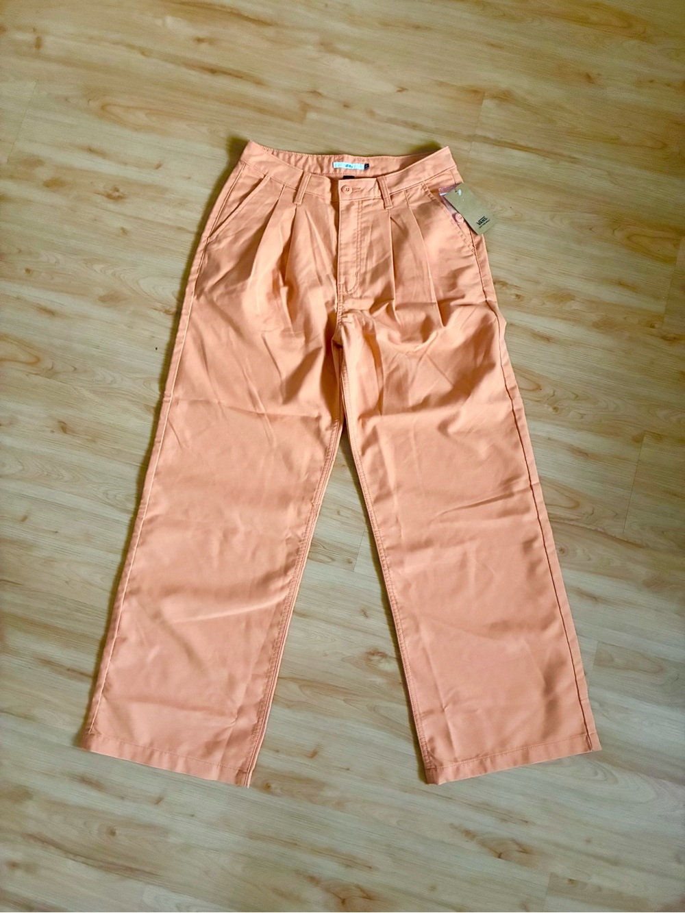 Vans Alder Relaxed Peach Wide-Leg Pleated Chinos Women 28